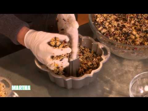 Martha Stewart creates a bird feeder with a Bundt pan