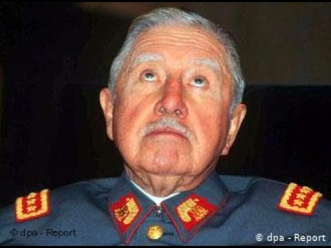 General Adolph Takes Over: version pinochet