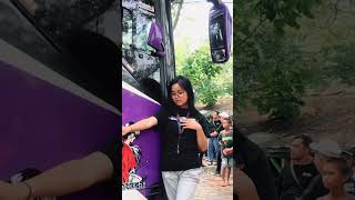 Download lagu Storywabus // BusRatuMaher // Ladybisser // #storywabus #shorts #storywa #viral #fyp #ladybisser mp3