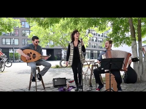 Bashana Haba'ah ("בשנה הבאה" Hebrew / German Lyrics "dieses Jahr") - Folkadu