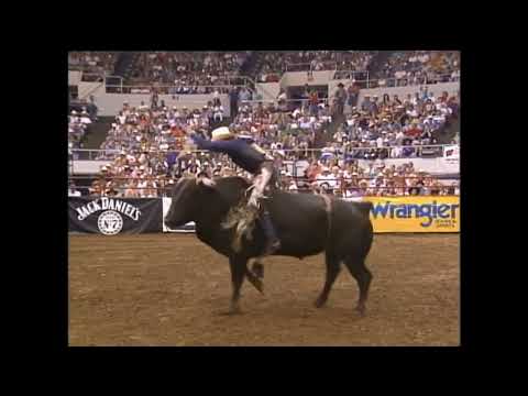 Adam Carrillo vs Shyster - 95 PBR Nashville (85 pts)