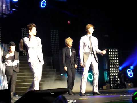 [111126] TVXQ- Before U Go 1 @ MGM kpopmasters Las Vegas