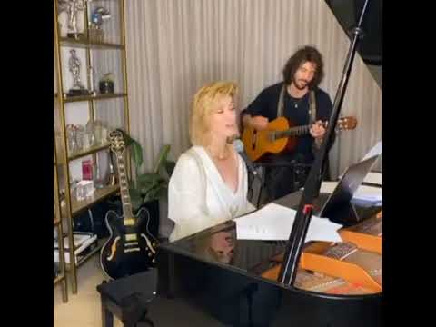 Be Strong - Delta Goodrem