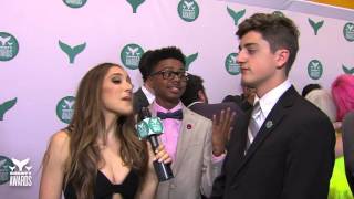 Interview with Danny Gonzalez and Kenny Knox on the teal carpet of the 8th Annual Shorty Awards
