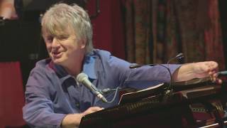 Neil Finn - Independence Day with the APO