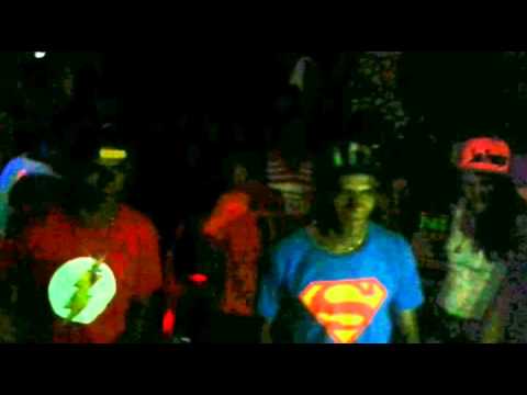 Festa na boate do Amapá com mcs Cosme e Damião