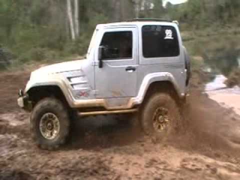 jeep clube iatola - 4º Trilha da Cruzeta 2011 (Troller prata)