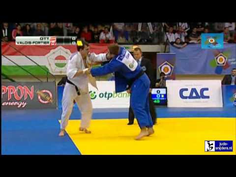 Marcel Ott (AUT) - Antoine Valois-Fortier (CAN) [-81kg] bronze