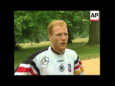 UK: EURO 96 CHAMPIONSHIPS: GERMANS & CZECHS TRAIN FOR FINAL