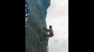 Download lagu IWAN FALS-LAGU PEMANJAT mp3