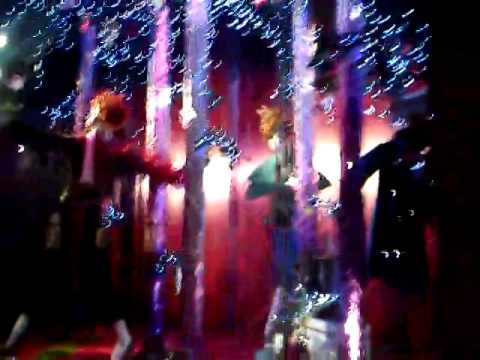 Harvey Nichols Xmas Windows (Edinburgh): Tour Vlog