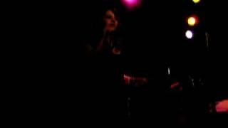 Coralie Clément - "Le Baiser Permanent"