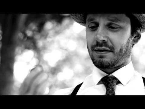 Thumbnail for DS  la vanguardia viaja en el tiempo #BenjamínVicuña #Citroen by Van