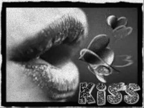 V Sag & Alexandra Mckay - Feather