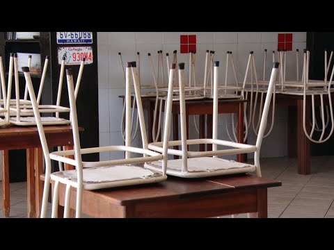 Pandemia obriga restaurantes e bares a fecharem as portas