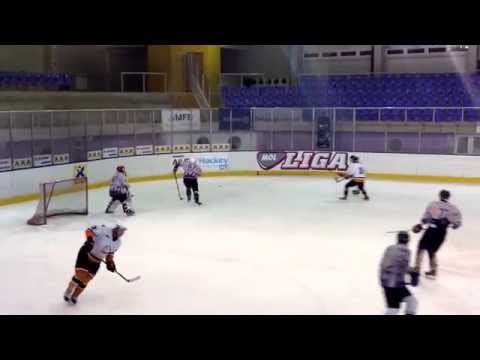 UTE - Fehérvári Jegesmedvék amatőr jégkorong mérkőzés I.harmad - 2014.10.18.