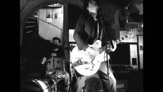 TIM BEWLAY & DOGKENNEL HILL ( uk rock legend)