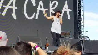 Alessia Cara-4 pink walls @ Life is Beautiful