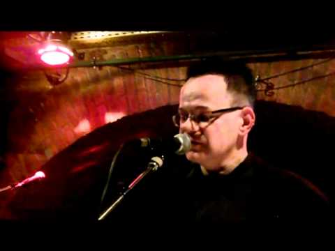 Das Buch der lebenden Toten (1): Buchpräsentation im rhiz