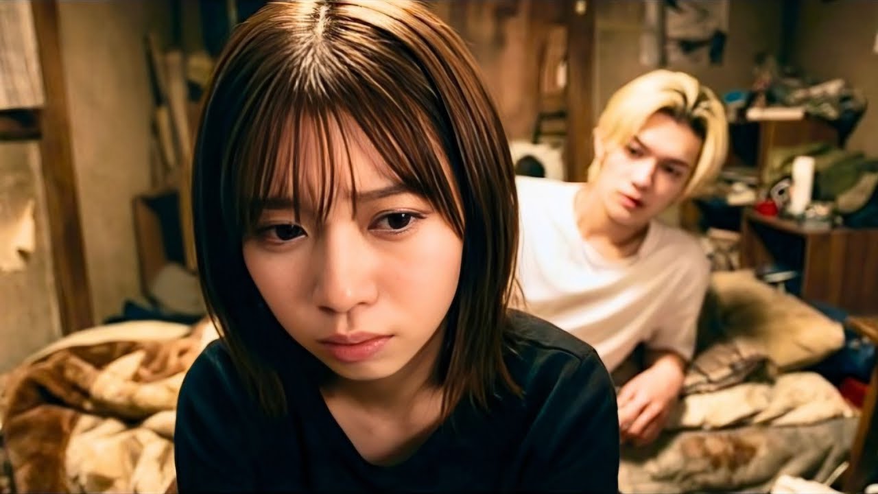 A Poor Girl Kidnapped From her Family, She Lived With Her Captors Until She Fell in Love Over Time