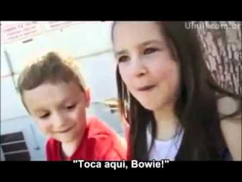 Primeiro Beijo video