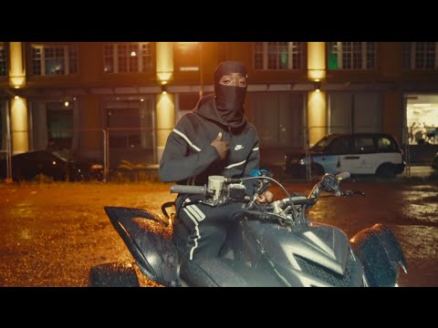 SWiTCH  - OOOUUU (Official Music Video)