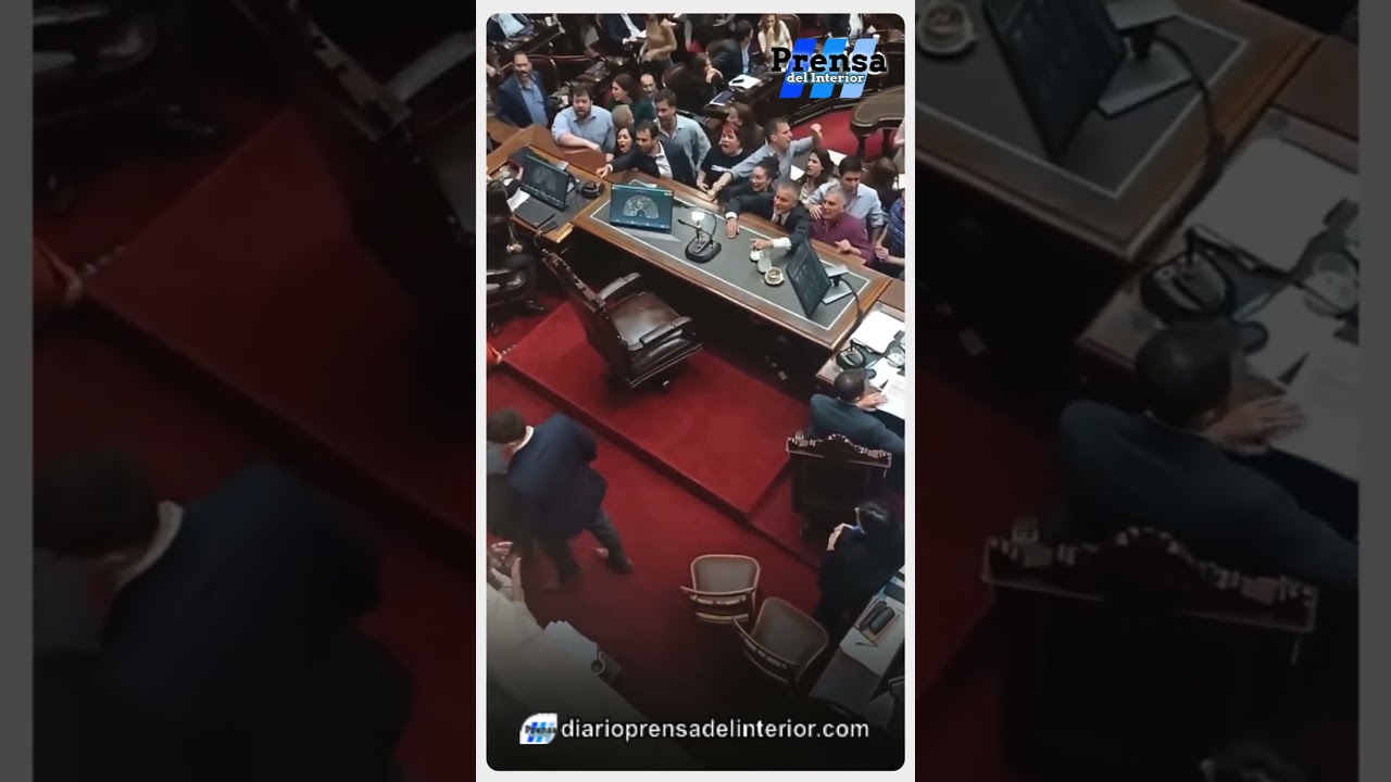 ESCÁNDALO EN DIPUTADOS