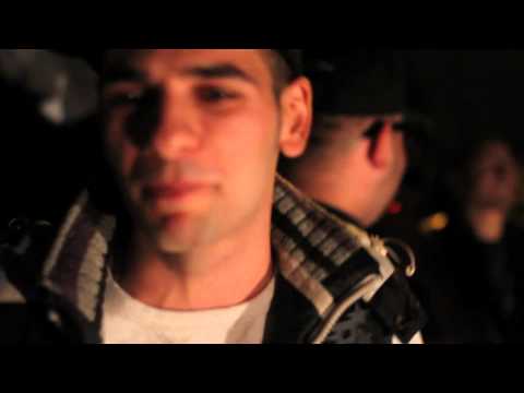 Hulik, Azo & Gunnie - Ik Blijf wie ik Ben (La Famiglia)