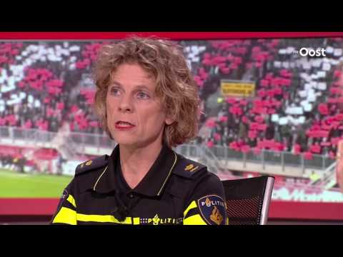 Police release bodycam footage of raid on supporters' home Vak-P