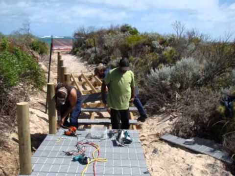 Video thumbnail for Under The Boardwalk