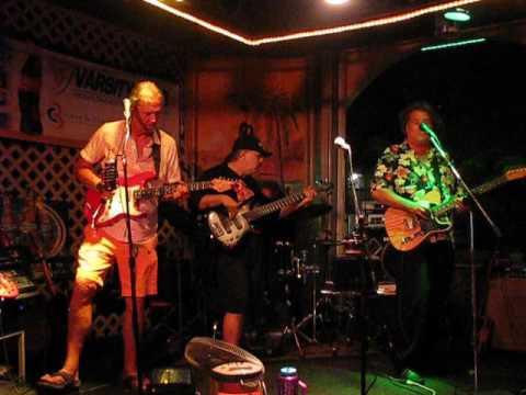 Monkey Bus Performed By Steve Arvey and Mac's Classic Drift Inn Band