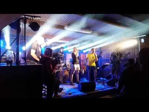 Nouzový režim-  DD Chacholice, arakain-zimní královna