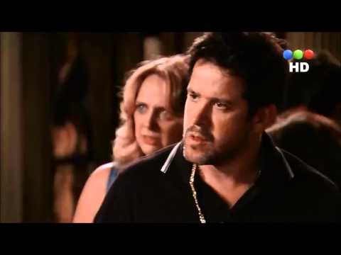 Avenida Brasil - Tifon cachetea a Carmina 1