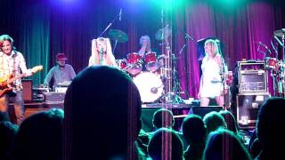 Genius of Love &amp; You Sexy Thing (I Believe in Miracles) by Tom Tom Club