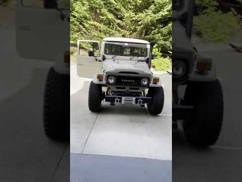 1981 HJ47 RHD Troopy Warm start