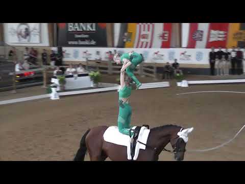 Deutsche Jugendmeisterschaft München 2023 - Doppelvoltigieren - Lisa Marie Wagner /Jennifer Reichert