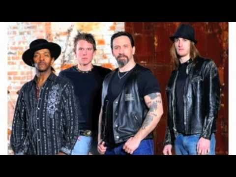 Head Honchos Lucky's Train