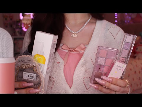 ASMR Unboxing Korean Beauty Products | Tapping + Scratching 😴 (No Talking) 💗💄🎀