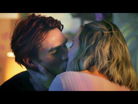 Archie and Betty Marry Me | Riverdale 6x22 Season Finale