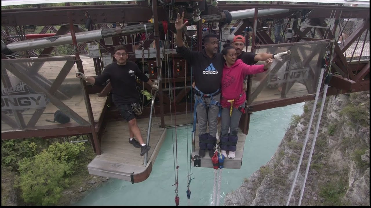 Enjoy the blood pumping leap at Kawarau Bridge