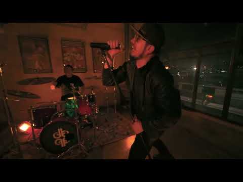 MADBRAIN- UN MAL RECUERDO (VIDEO OFICIAL)