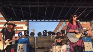 The Struts - &quot;Mary Go Round&quot; Live, 07/20/16 Reading, PA