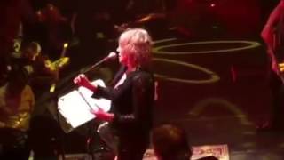 Lucinda Williams Cold day in hell