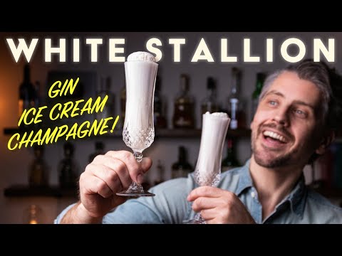 Celebrate NYE with a bubbly ice cream drink!