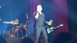 Garou - Stand Up