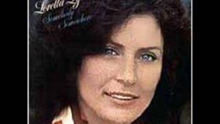 LORETTA LYNN  - THE GAMES THAT DADDIES PLAY