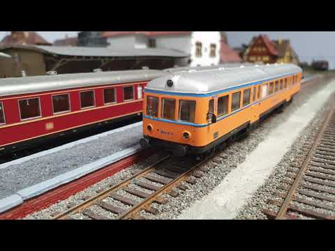 Mittelstadt TV, Brekina Esslinger Triebwagen (mit Sound) als VT11 für die MKrb