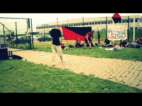 MIRAHO - "Trzecia planeta od słońca" na proteście #ChungHong