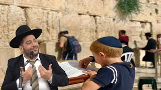 מי אמר שהקב"ה שומע אותי?!  כנס ותבין שלא רק שהוא שומע הוא גם מקיים!! איזה יופי!- הרב אפרים שרבני (הרב אפרים שרבני) - התמונה מוצגת ישירות מתוך אתר האינטרנט יוטיוב. זכויות היוצרים בתמונה שייכות ליוצרה. קישור קרדיט למקור התוכן נמצא בתוך דף הסרטון