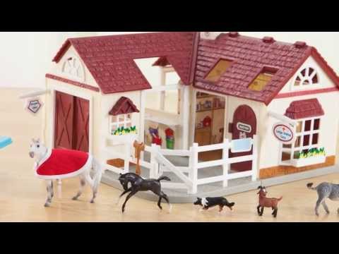 BREYER ANIMAL HOSPITAL PLAYSET